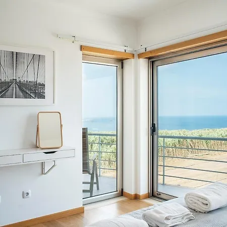 06 - Gorgeous - Stunning Sea View Holiday home *