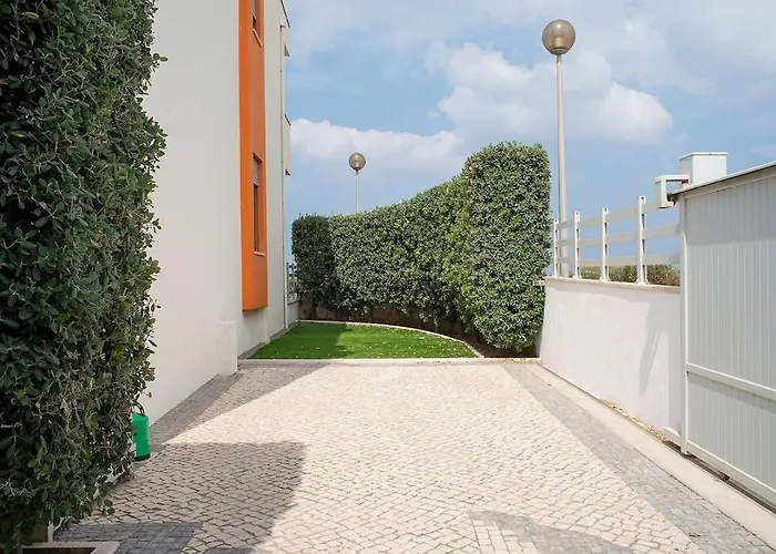 06 - Gorgeous - Stunning Sea View