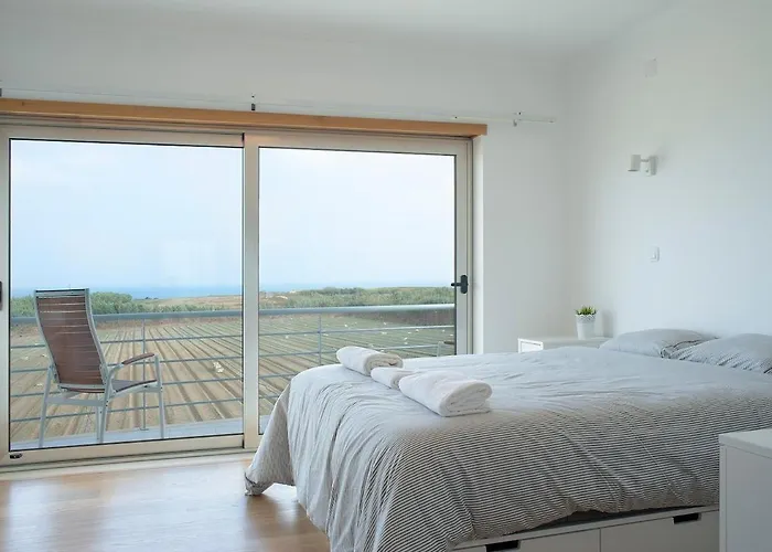 Dom wakacyjny 06 - Gorgeous - Stunning Sea View *